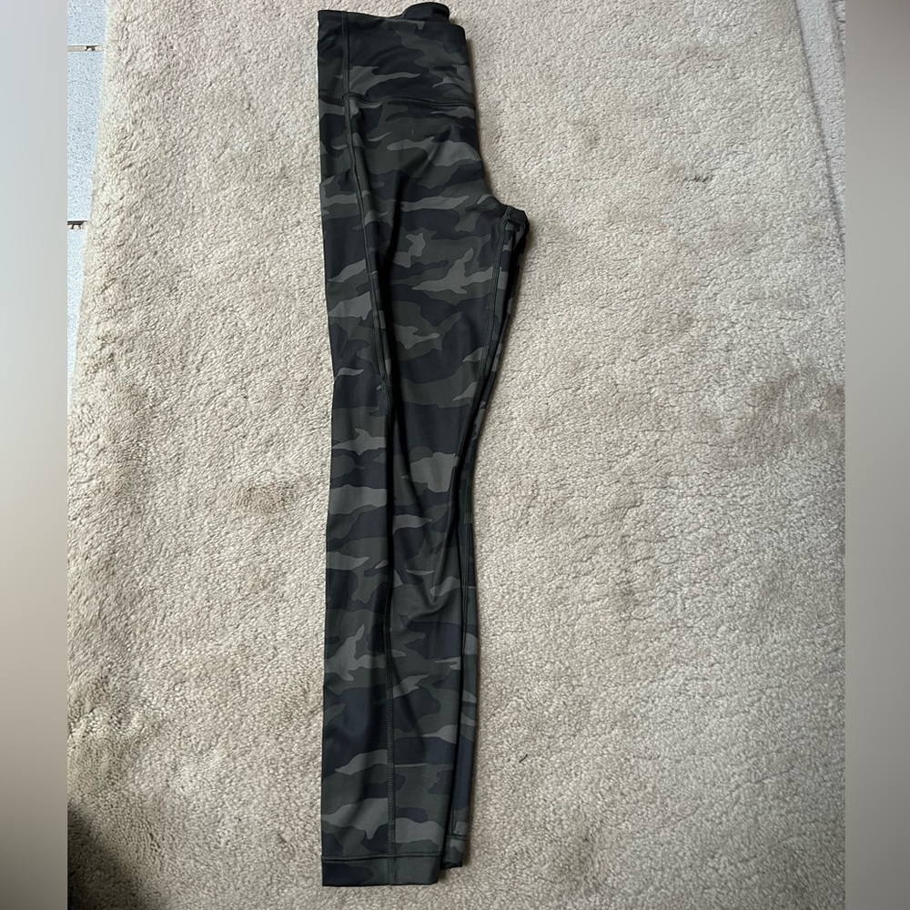 Athleta 7/8 leggings